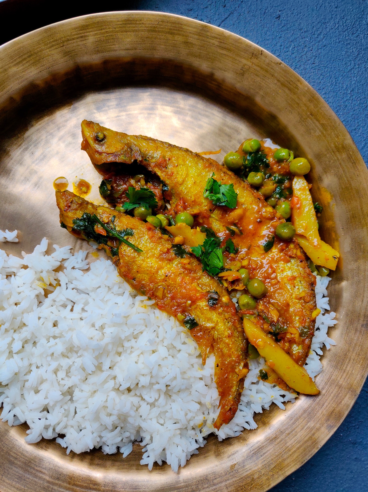 pabda fish curry