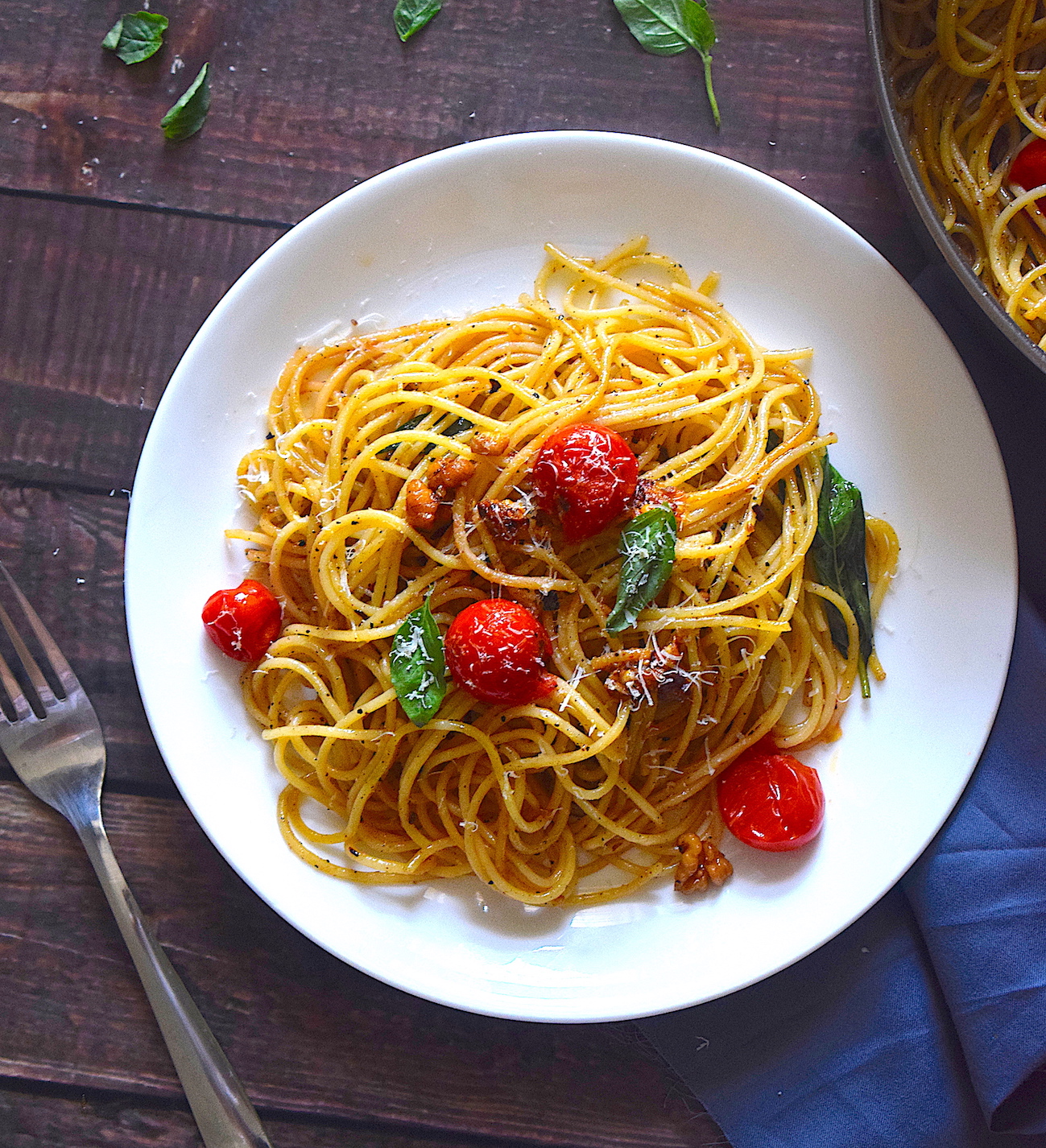 Spaghetti Aglio e Olio With Cherry Tomatoes & Basil - Recipes for the