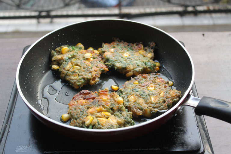 corn and spinach fritters