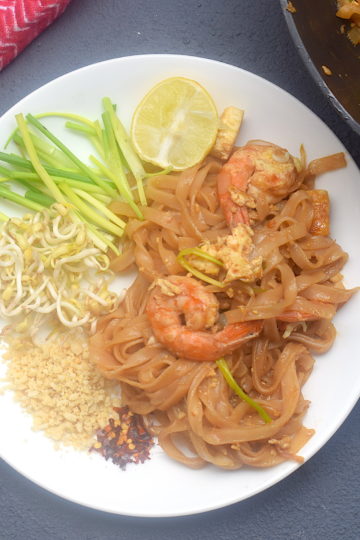 pad thai noodles