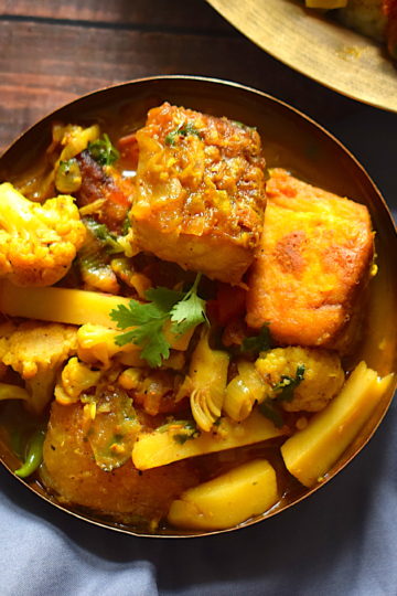 assamese fish curry with cauliflower and potatoes