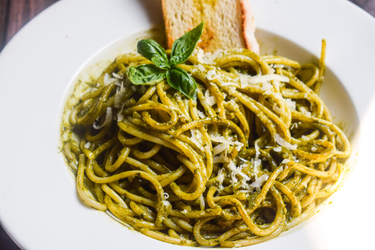 creamy pesto pasta