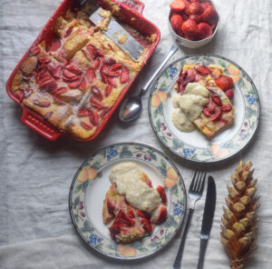 strawberry bread pudding