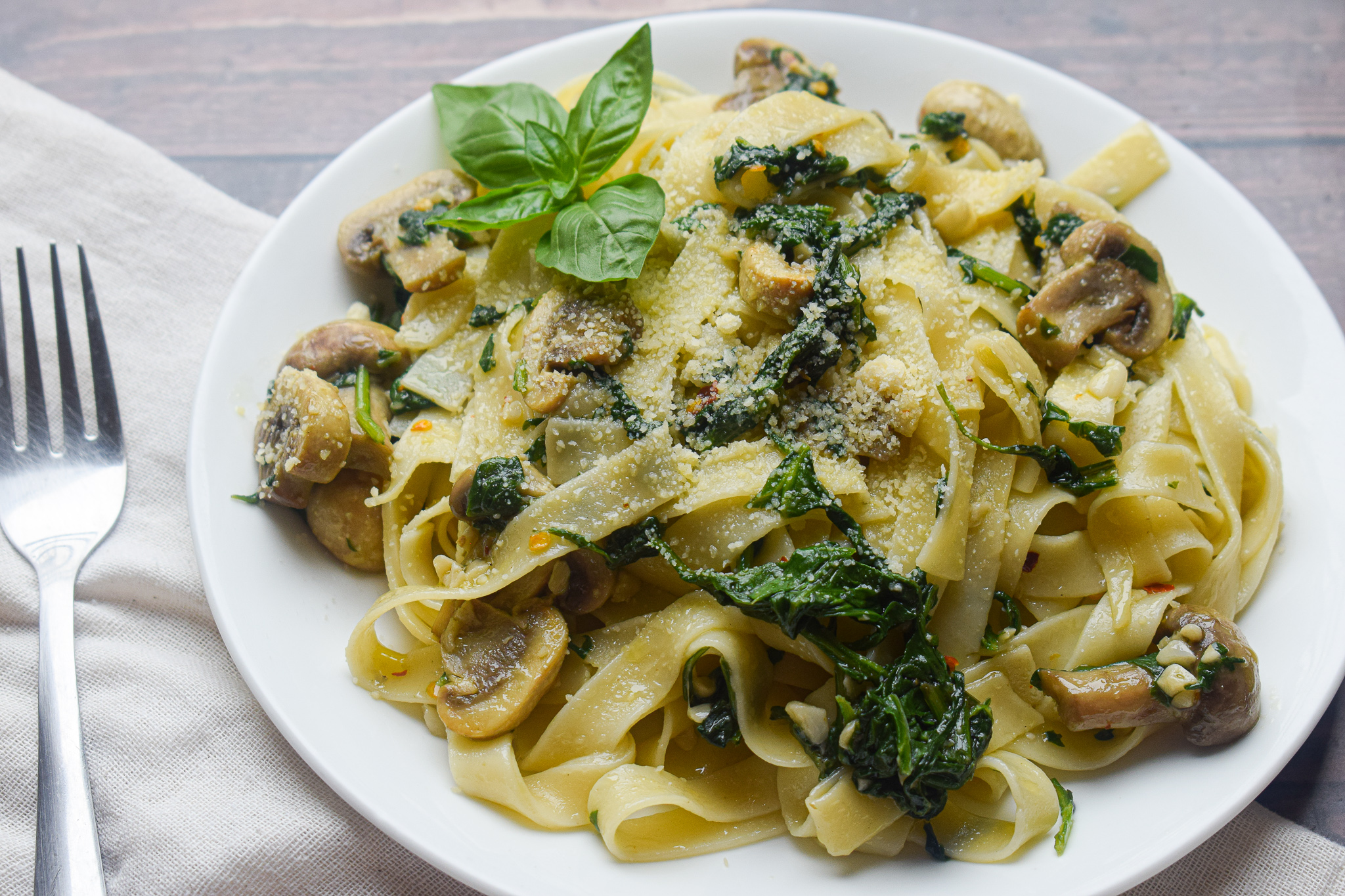 mushroom and spianch pasta