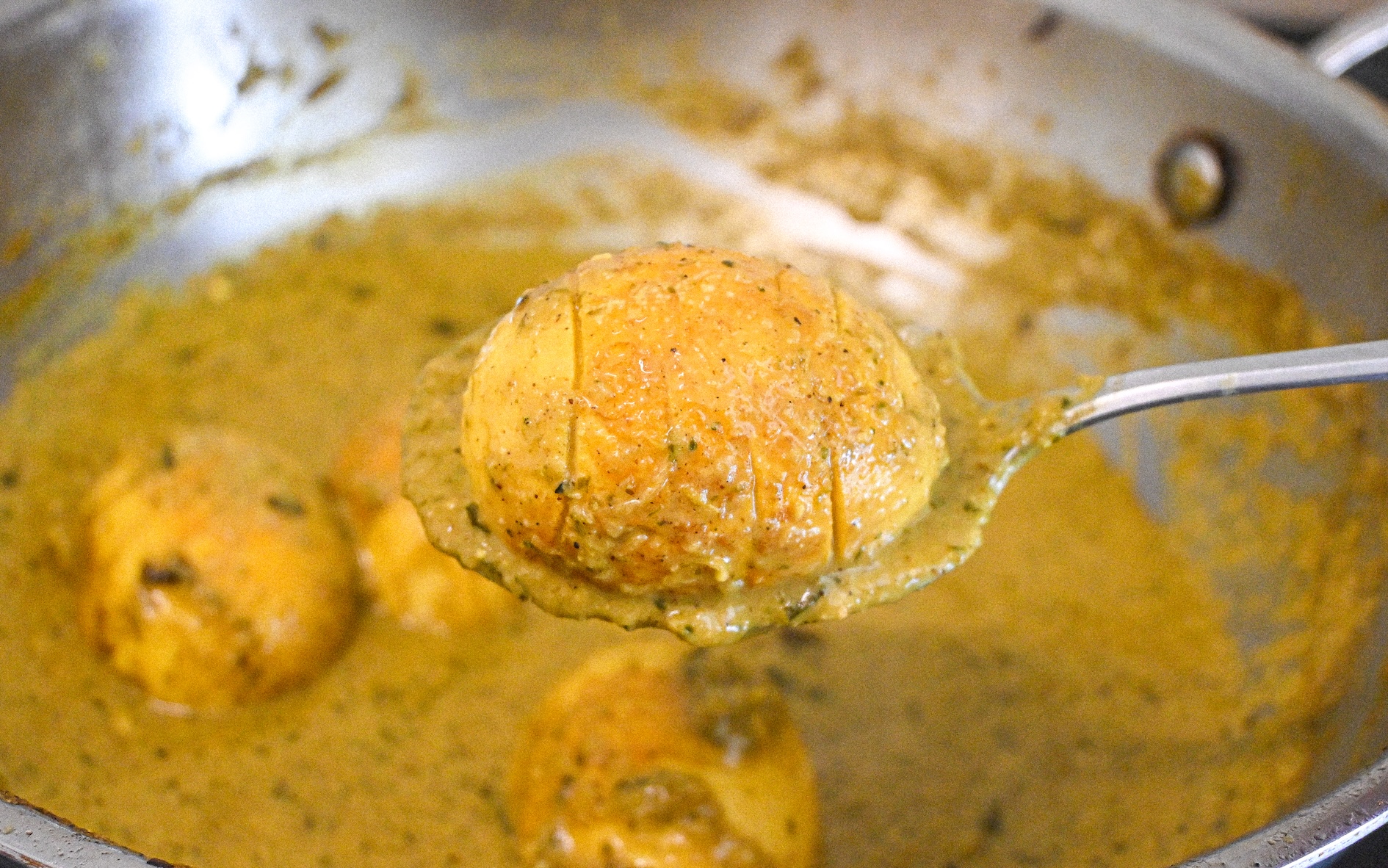 afghani egg curry