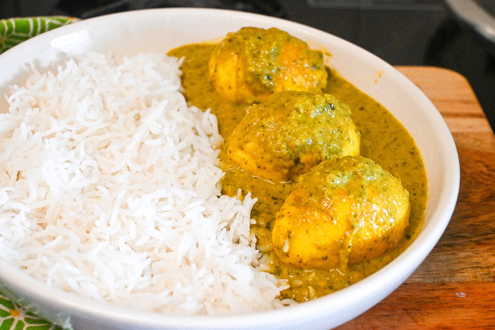afghani egg curry